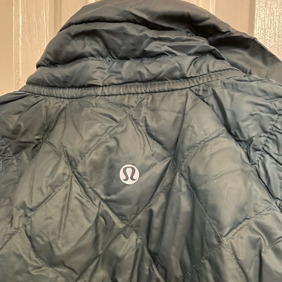 Lululemon down jacket - Picture 5 of 5
